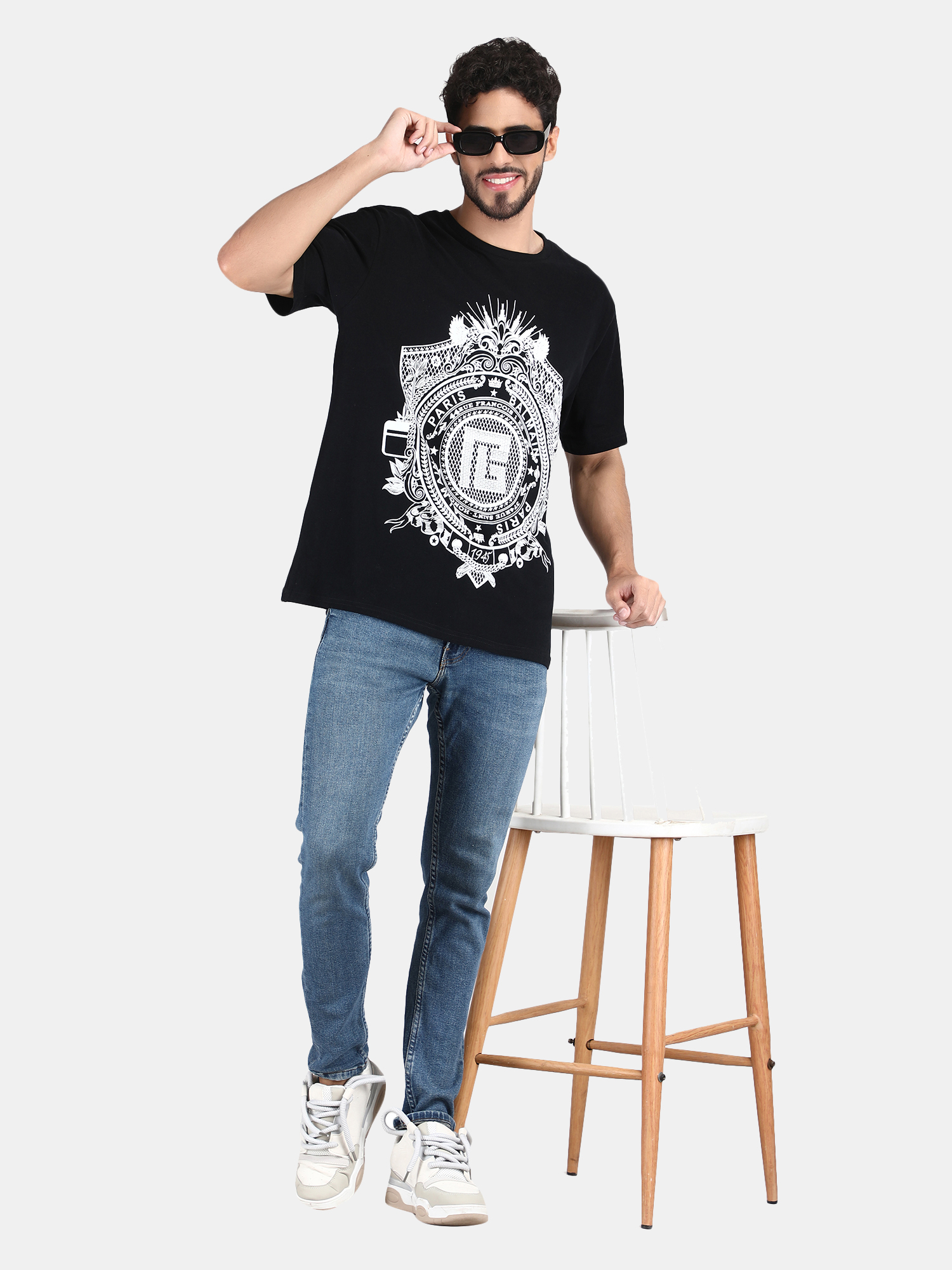 Men Digital Print Crafted from Cotton for a soft and comfortable fit.